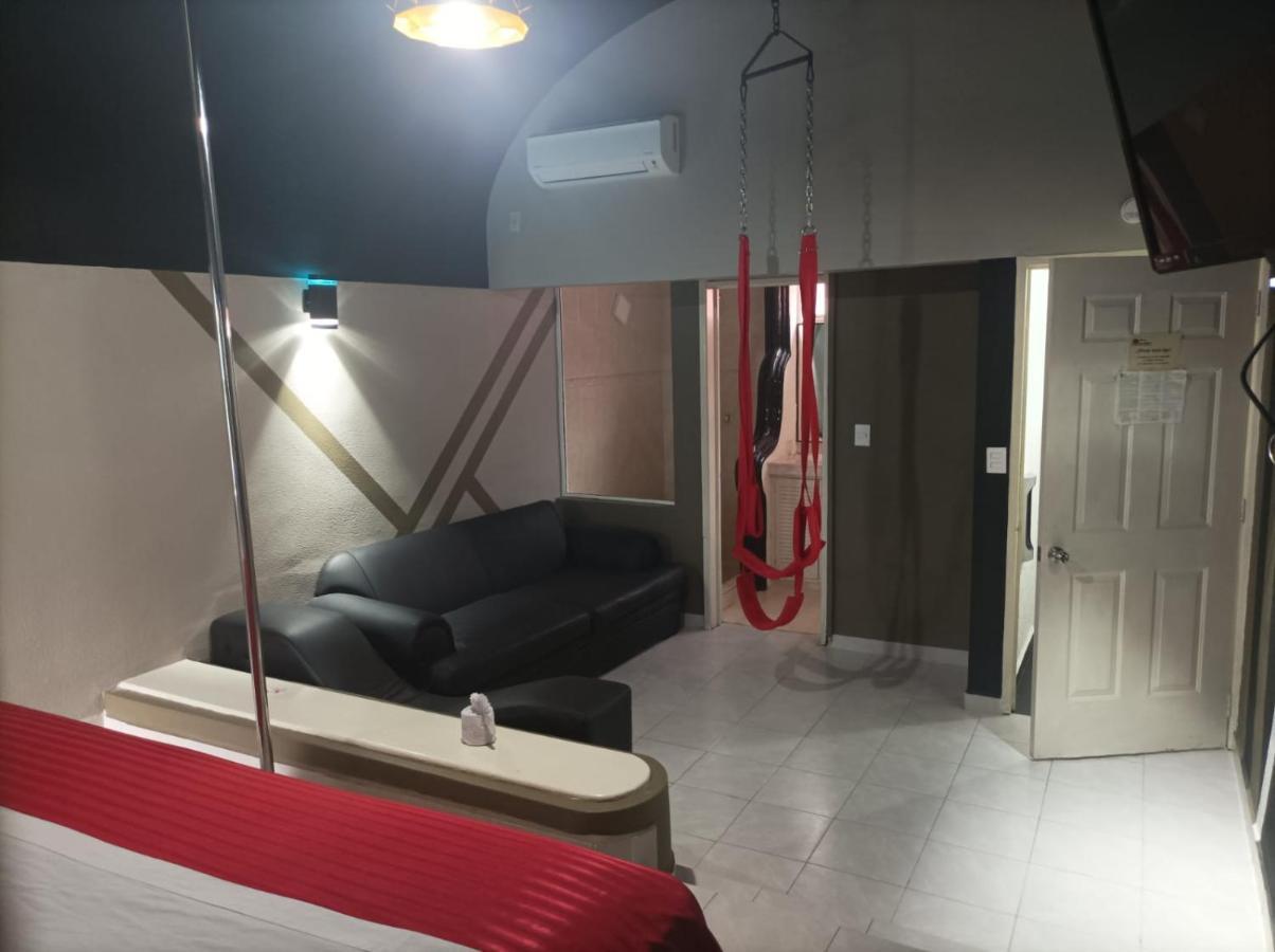 La Selva Auto Hotel Adults Only คาลาปา ภายนอก รูปภาพ