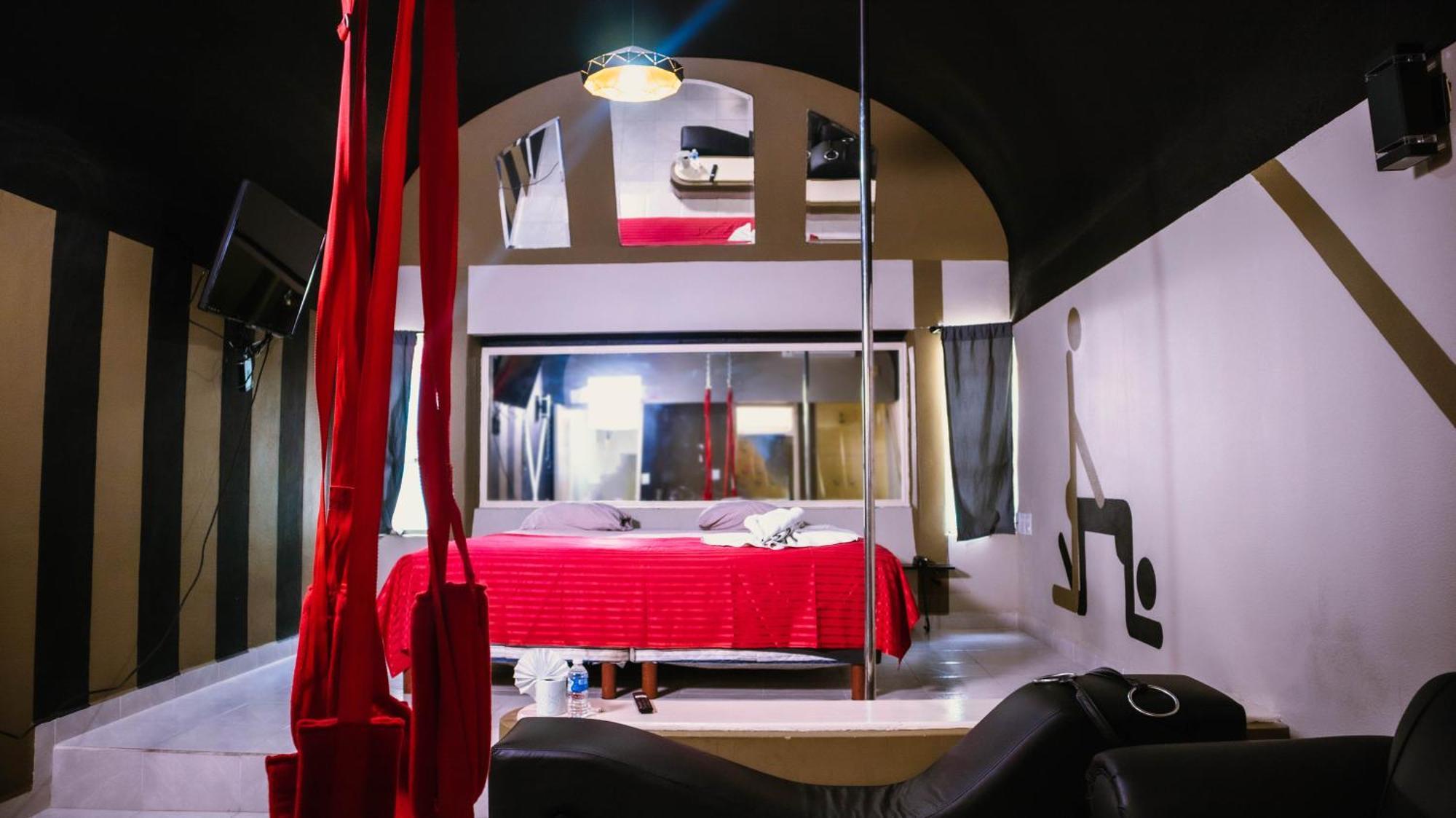 La Selva Auto Hotel Adults Only คาลาปา ภายนอก รูปภาพ